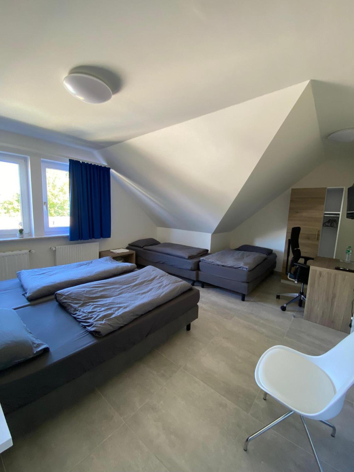Mk Hostel Oyten - Free Wifi & Parking - 24H Check-In Exterior photo