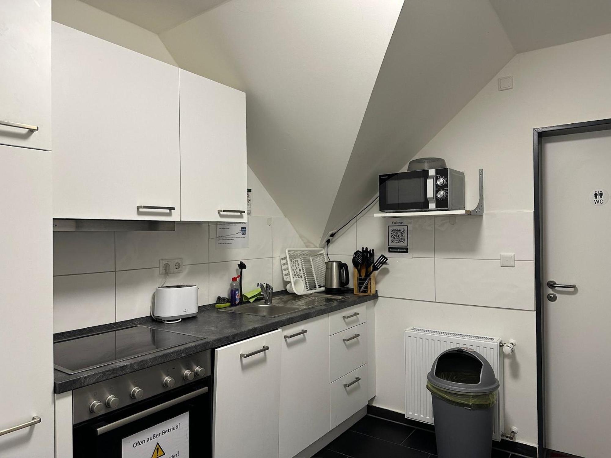 Mk Hostel Oyten - Free Wifi & Parking - 24H Check-In Exterior photo