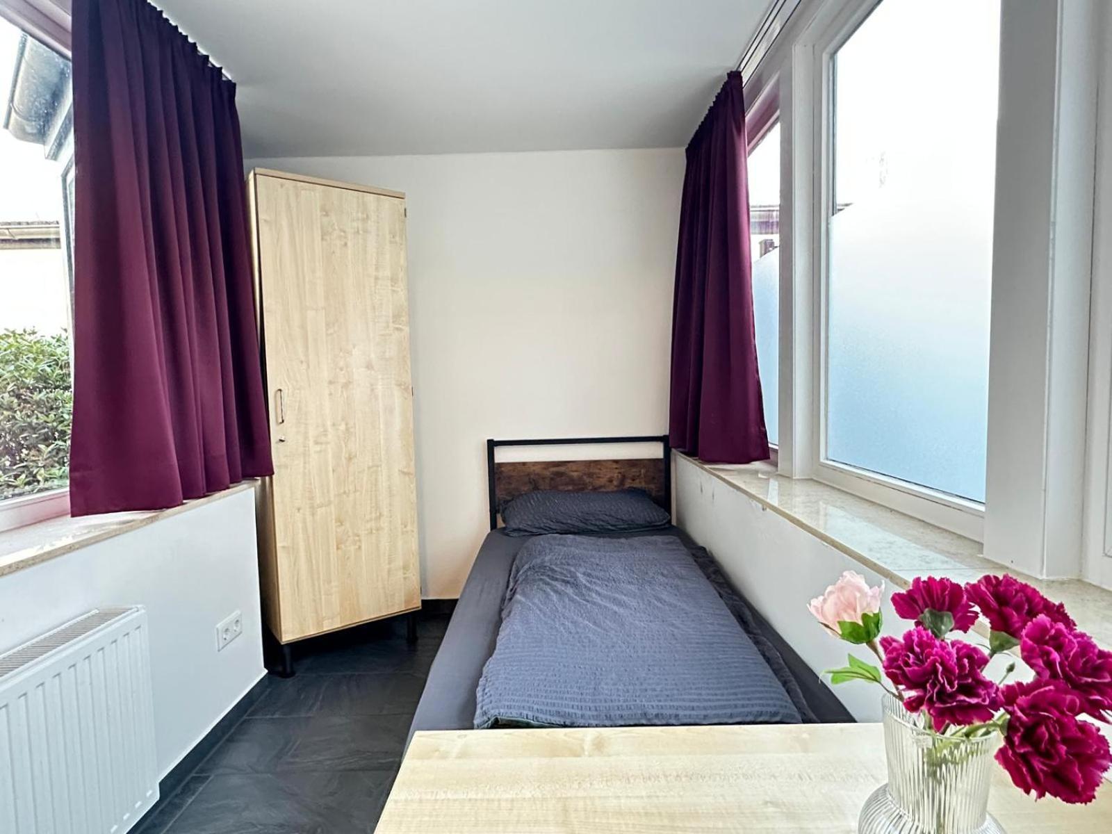 Mk Hostel Oyten - Free Wifi & Parking - 24H Check-In Exterior photo
